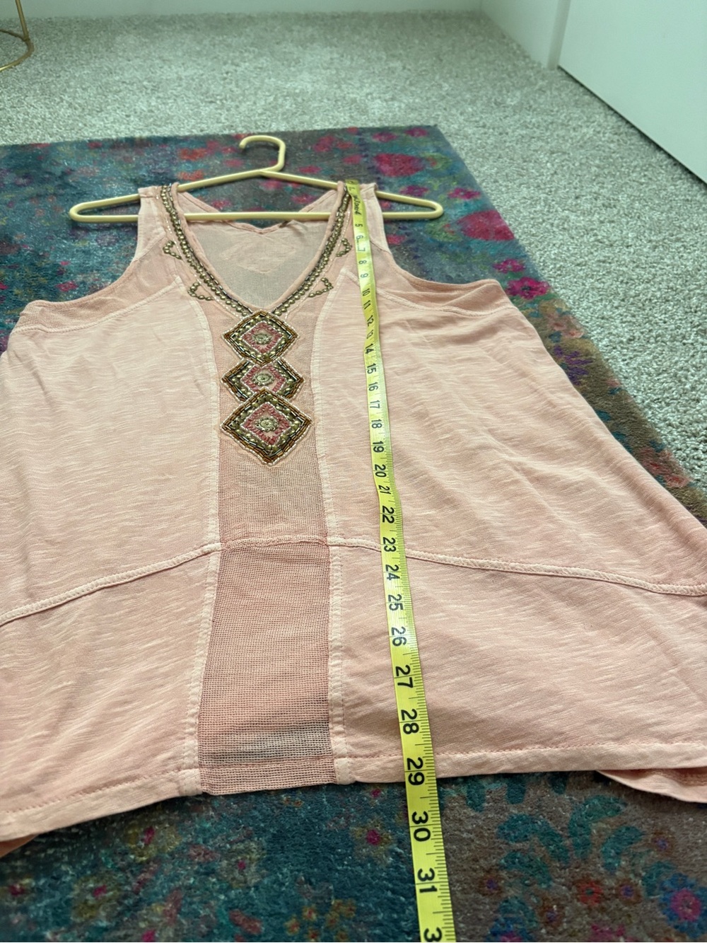 Peach/pink Free People ‘Focus on Center’ beaded v-neck tank top size MD - Picture 9 of 11